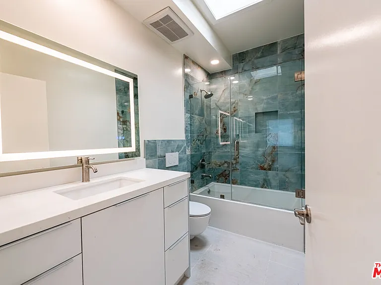 7275 Birdview Ave — Photo 10