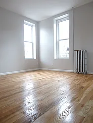 Rented by Next Door Realty NYC