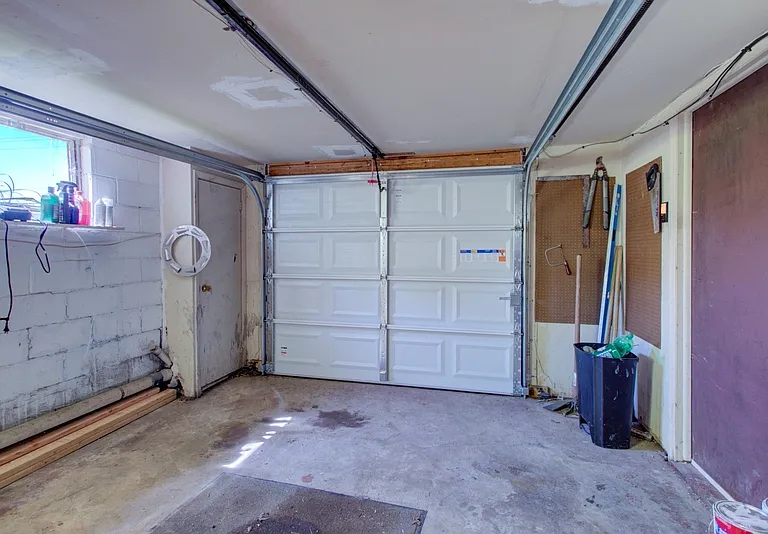 3968 Marietta Ave — Photo 29