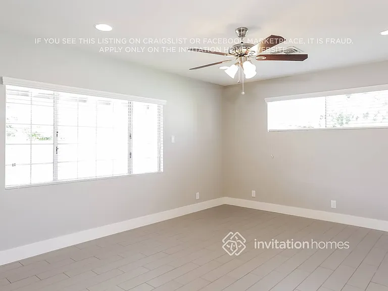 7501 E Latham St — Photo 9