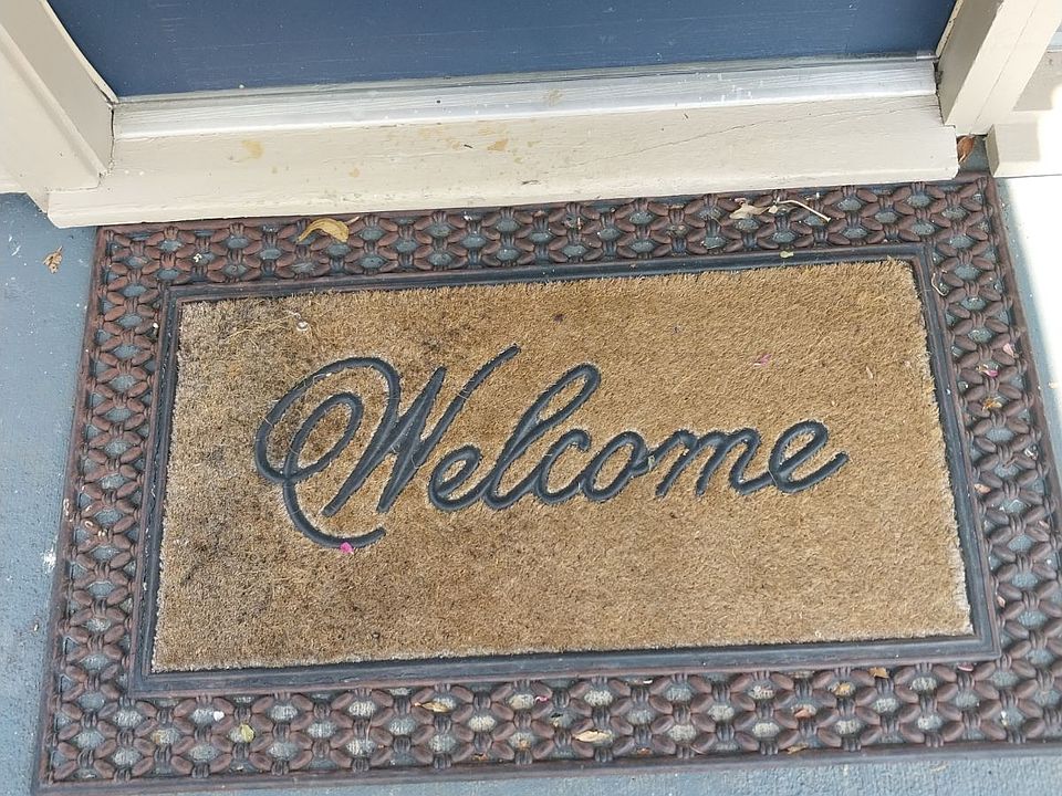 Welcome home to 212 Owassa Drive/1436 Mountain Ranch Road