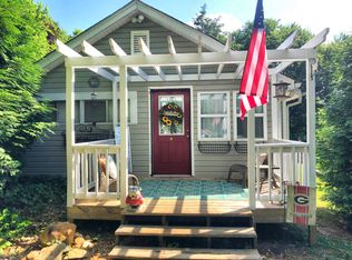 211 Seminary Cir #2, Ellijay, GA 30540