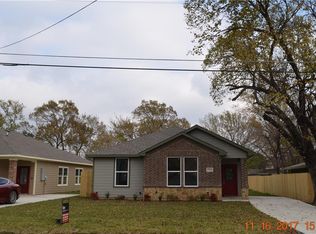 754 Elkhart Ave, Dallas, TX 75217