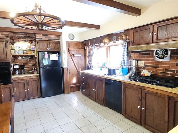 5th image of 16 Ithaca Rd