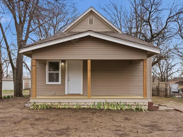 1504 S Hydraulic Ave, Wichita, KS 67211