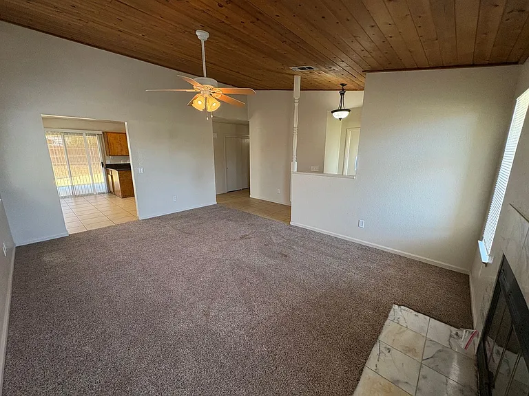 869 Belmont St — Photo 21