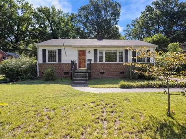 111 Berkshire St, Greensboro, NC 27403