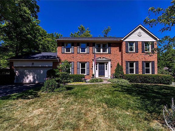2nd image of 6400 Paxton Woods Dr