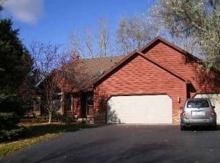 12200 61st Ave N, Plymouth, MN 55442