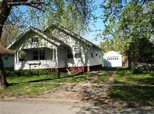 509 C Ave E, Oskaloosa, IA 52577