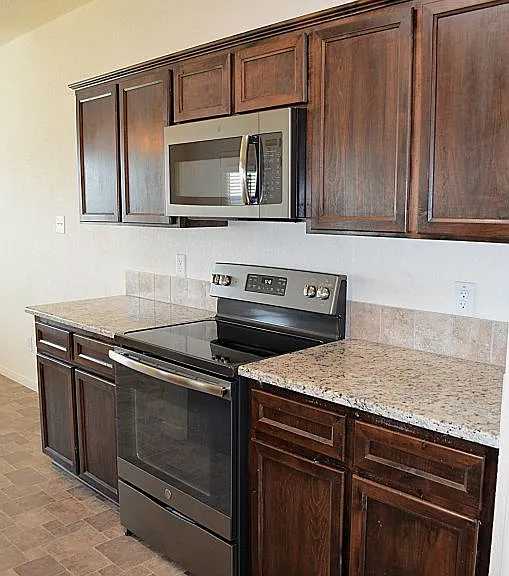6702 Keechi Valley Dr — Photo 13
