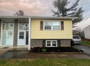445 W Marion St, Lititz, PA 17543