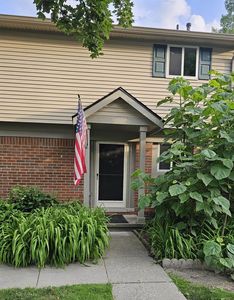 1988 Orchard Crest St, Shelby Township, MI, 48317