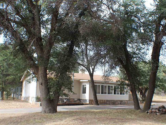 2nd image of 6 Butterfield Ln