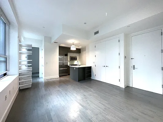 Rented by Keller Williams NYC | media 5