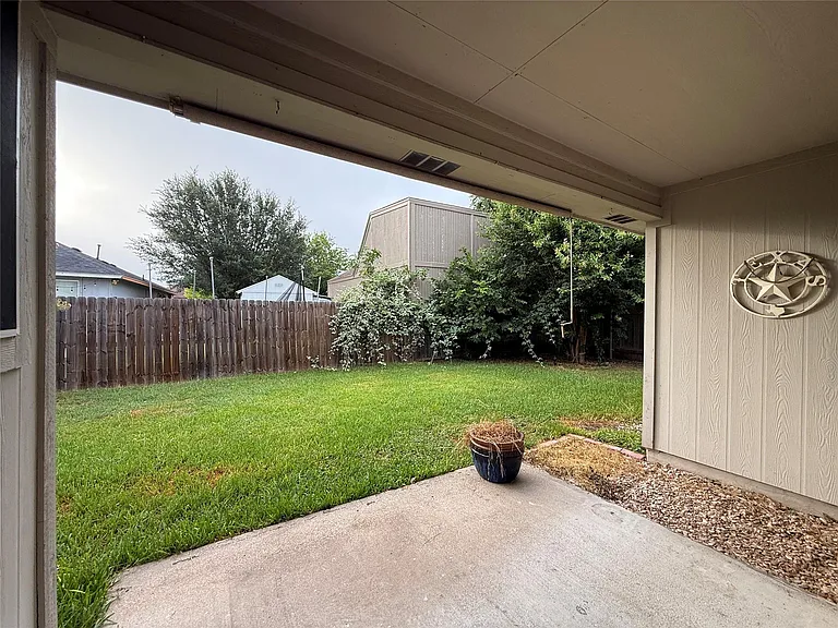 25 Azalea Dr — Photo 24