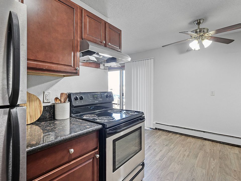1st image of 12911 County Road 5 #25-205