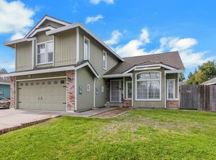 5420 Laguna Park Dr, Elk Grove, CA