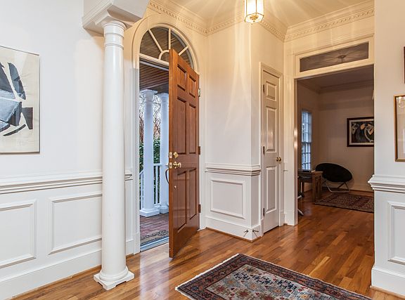 3rd image of 10837 Millington Ln