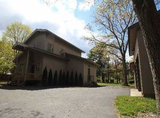 9 Beatty Ave, Greenlawn, NY 11740