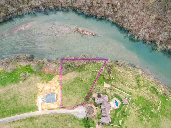 157 Riverwalk Ct, Greeneville, TN 37745