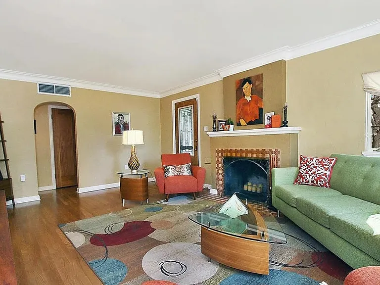 501 W Granada Rd — Photo 3