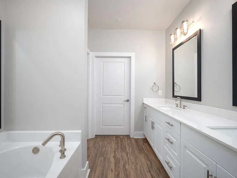 Greystone at Mulberry Grove — Photo 77