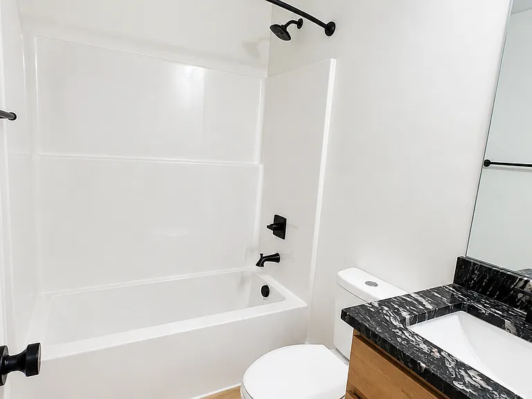 2417 Eagle Pass — Photo 18