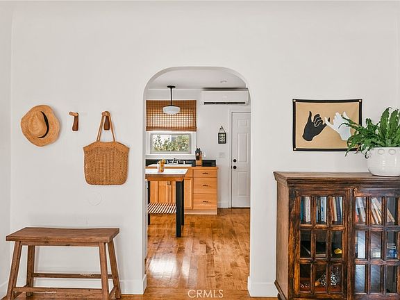 5th image of 816 11th St