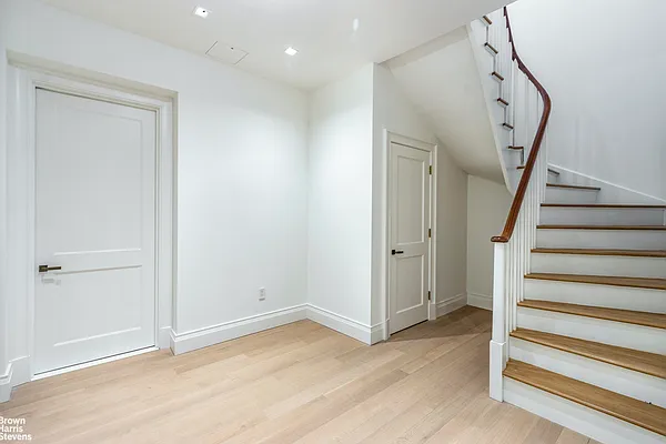 Rented by Brown Harris Stevens | media 44