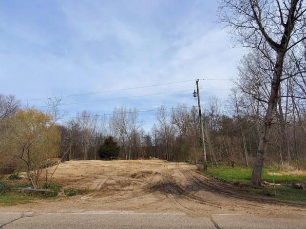 78910 County Road 376, Coloma, MI 49038