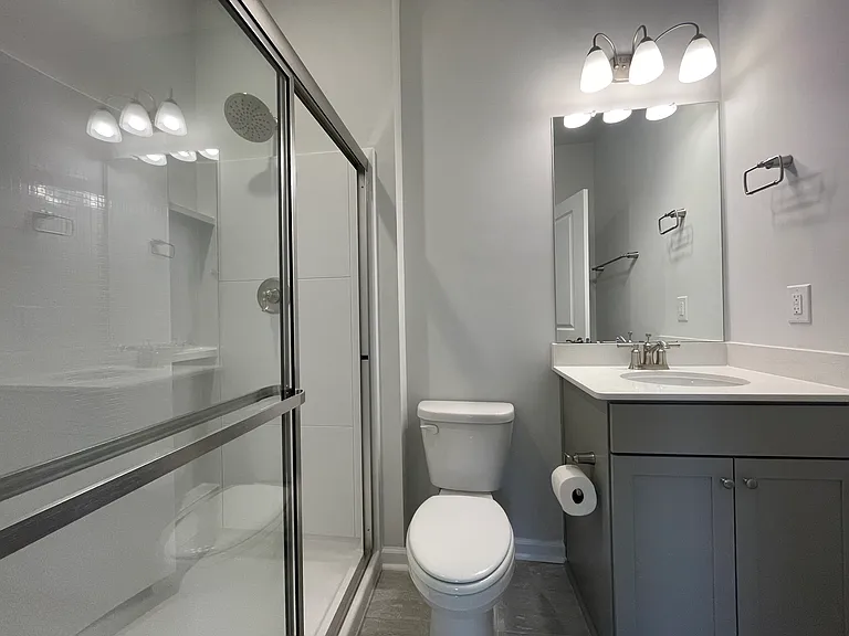 Also available: first floor bed room (private bath room)