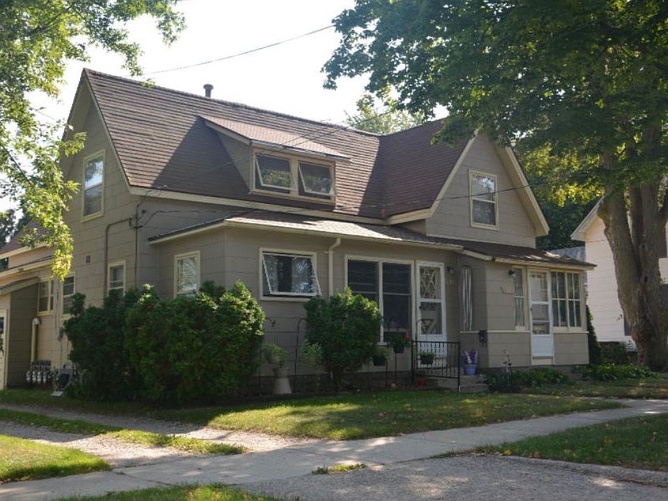 1st image of 80 E Centennial Ave NW