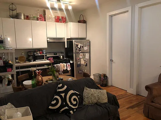 Rented by Jaytee America LLC | media 33