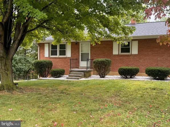 449 Royal St, Winchester, VA 22601