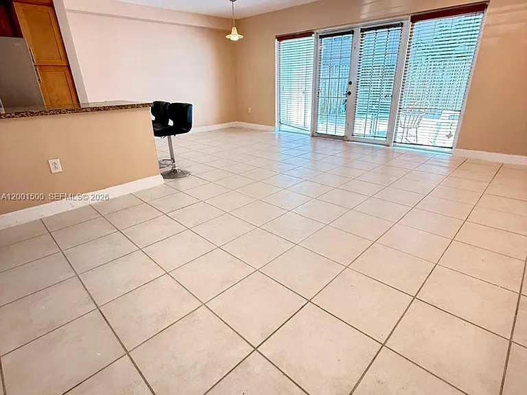 2750 N 34th Ave #9D — Photo 7
