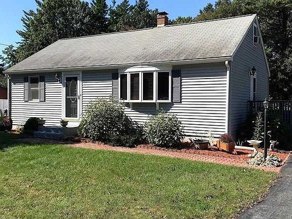 2nd image of 29 Tanglewood Ave