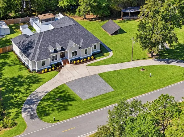 8667 Parkers Ferry Rd, Adams Run, SC 29426