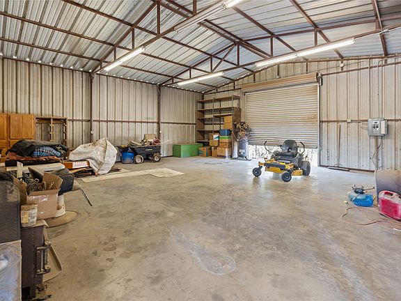 4th image of 262 N Cheyenne Trl #0