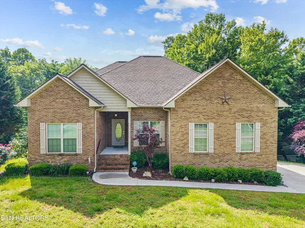 211 Timberland Trail Ln, Rocky Top, TN 37769