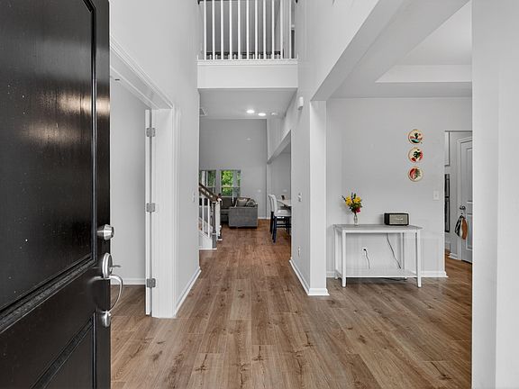 2nd image of 7089 Pumpkinseed Dr
