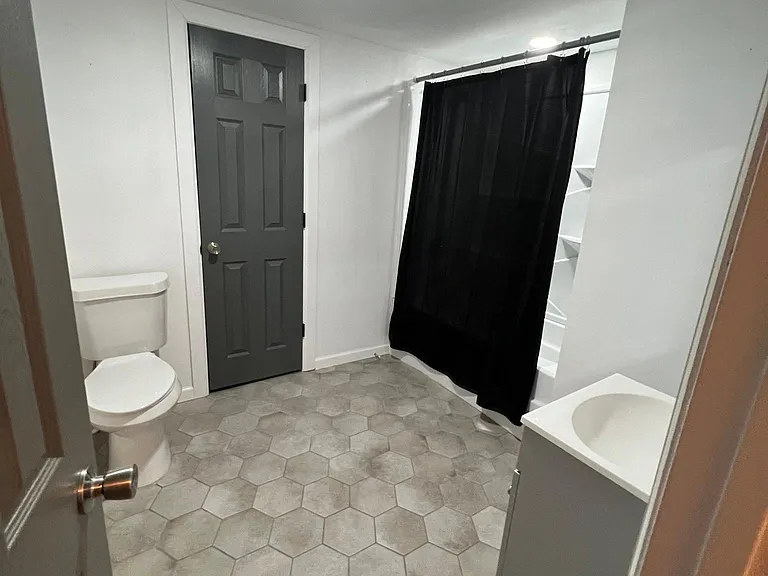 546 S 46th West Ave #A — Photo 2