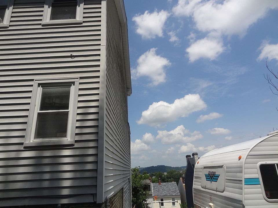 2nd image of 3548 Melwood Ave