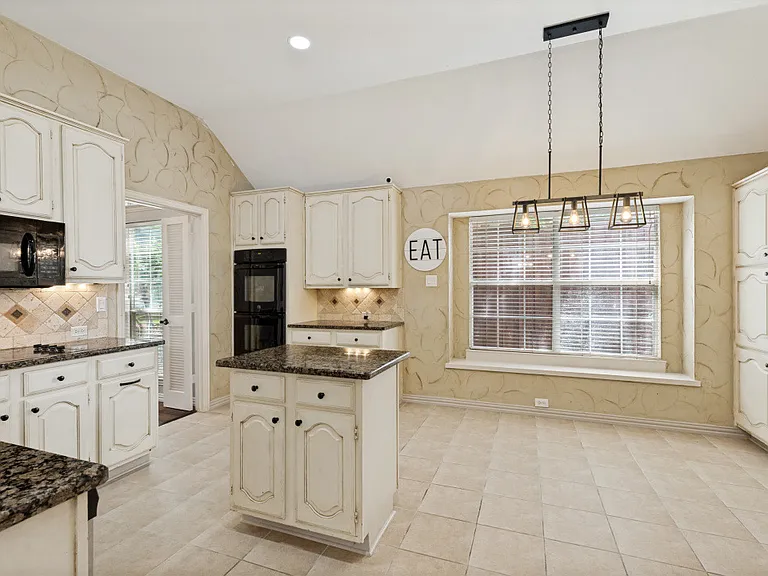 11410 New Orleans Dr — Photo 13