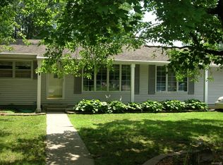 115 E Lincoln St, Galatia, IL 62935