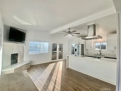 1144 W Balboa Blvd #A Photo 1