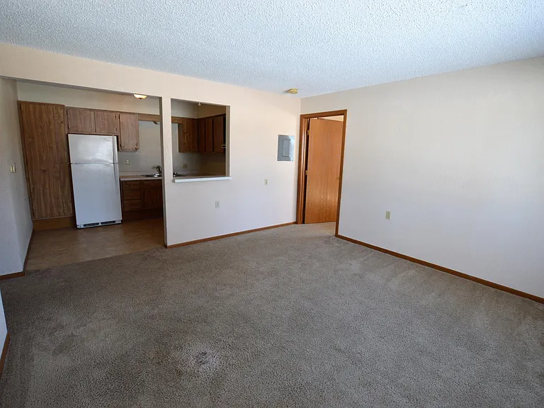 150 5th St S #4 — Photo 5