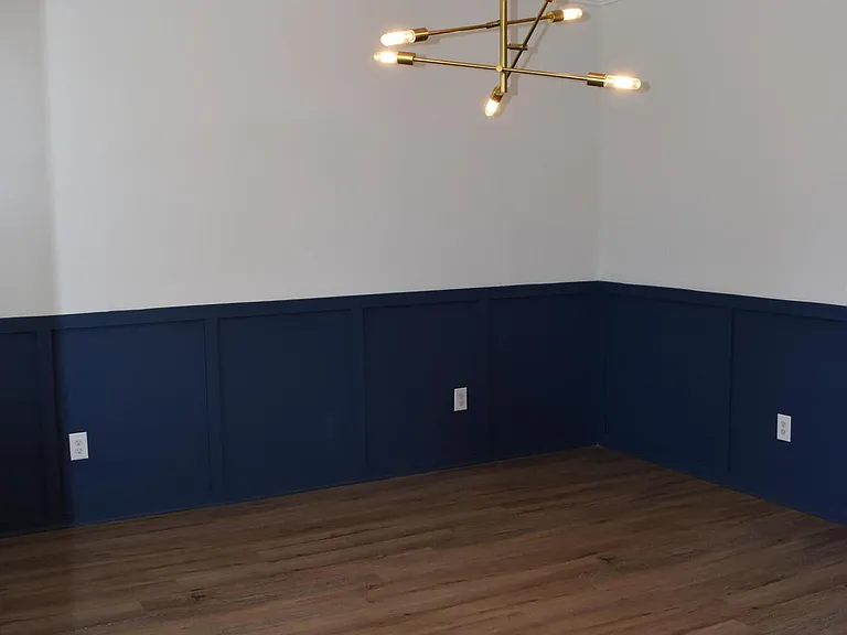 201 Bainbridge Dr — Photo 3