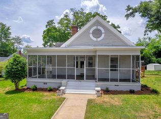 902 Summit Ave, Macon, GA 31211