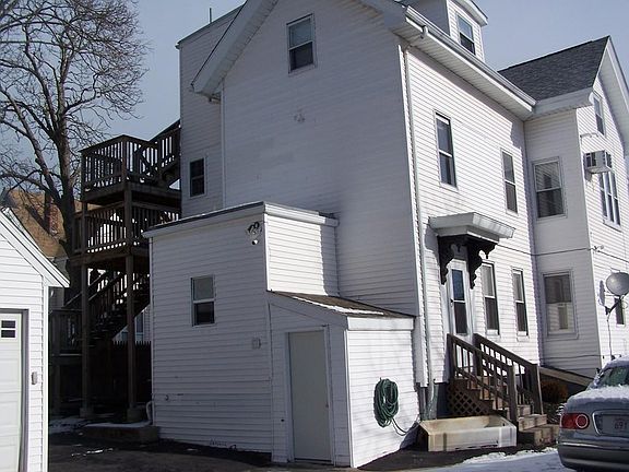 5th image of 47 Glenwood St